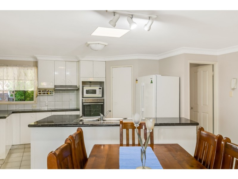 19 Fern Drive, Kearneys Spring QLD 4350