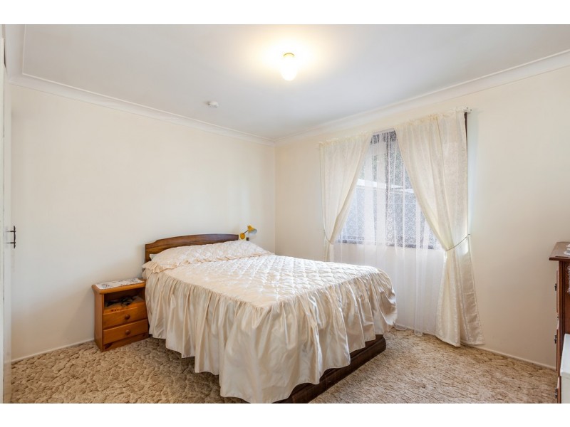 35 Lindberg Street, Wilsonton QLD 4350