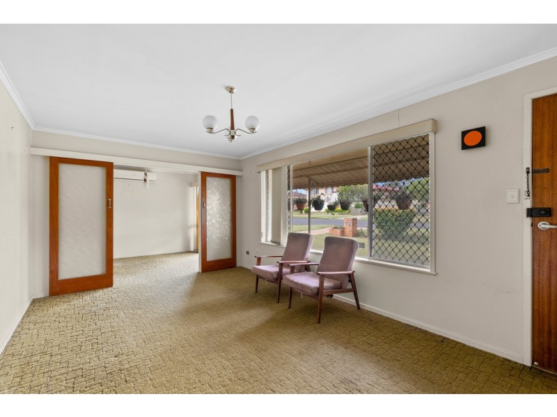 12 Router Street, Wilsonton QLD 4350