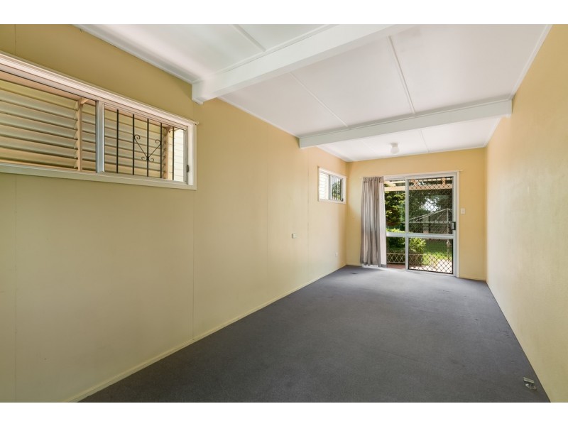213a Campbell Street, Newtown QLD 4350