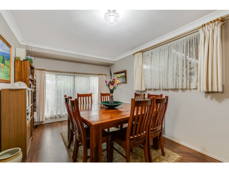 10 Smythe Street, Kearneys Spring QLD 4350