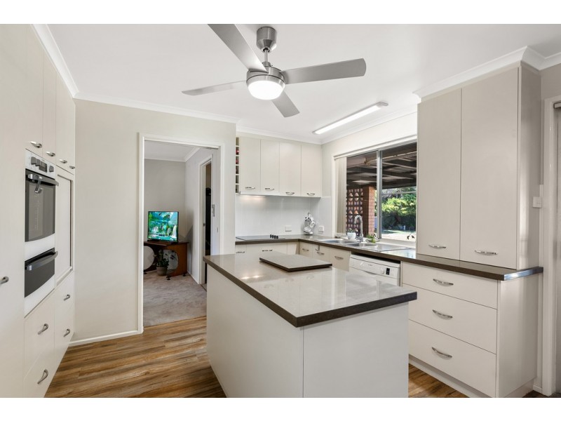 62 Eton Street, Cambooya QLD 4358