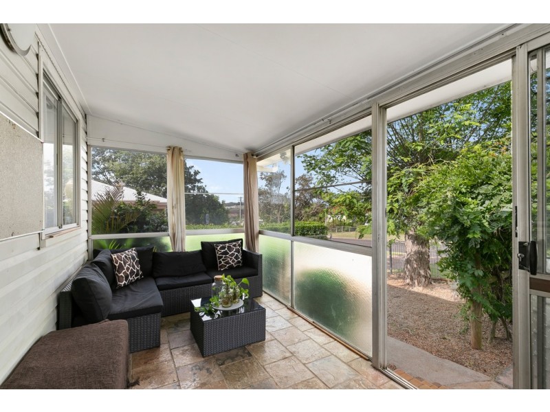 21 Priest Street, Rockville QLD 4350