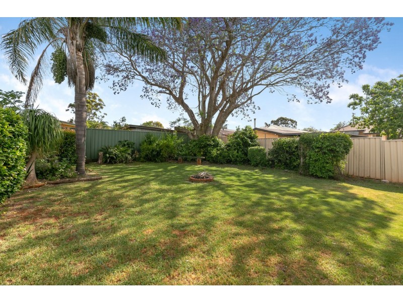 21 Priest Street, Rockville QLD 4350