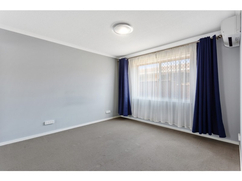 17/367 Margaret Street, Newtown QLD 4350