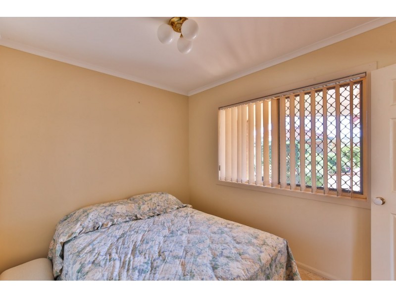 Villa 33 Glenfield Court, Middle Ridge QLD 4350