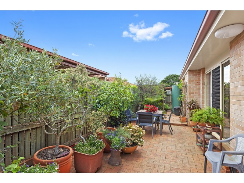 Villa 57 57/20 Glenfield Court, Middle Ridge QLD 4350