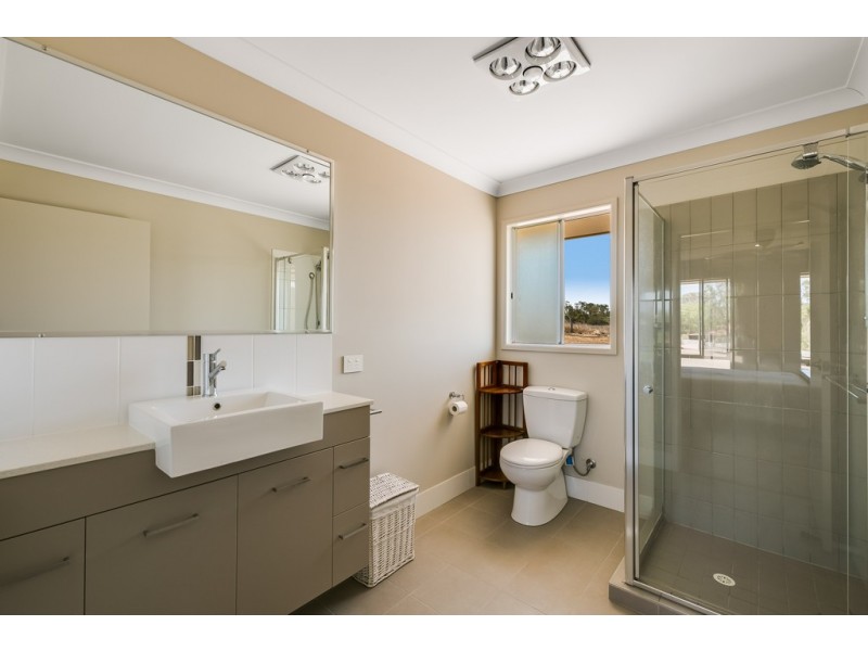 44 Peters Road, Meringandan West QLD 4352