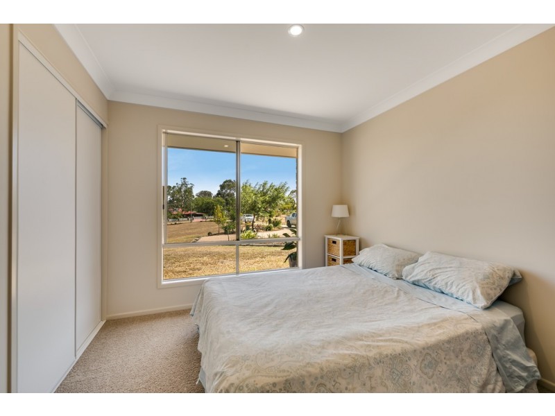 44 Peters Road, Meringandan West QLD 4352