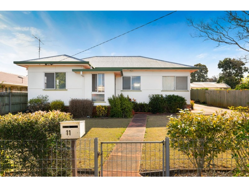 11 Mirle Street, Newtown QLD 4350