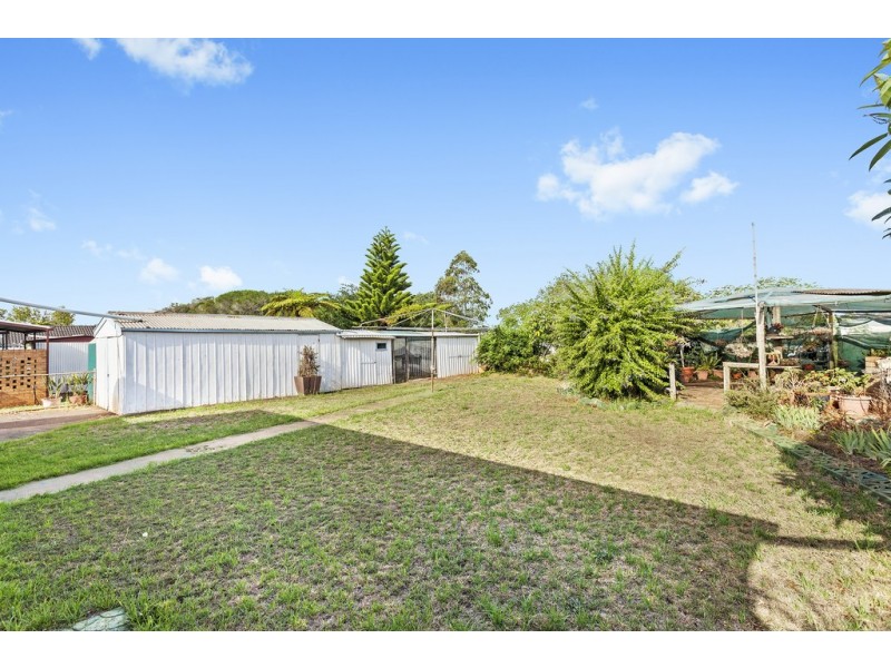 32 Priest Street, Rockville QLD 4350