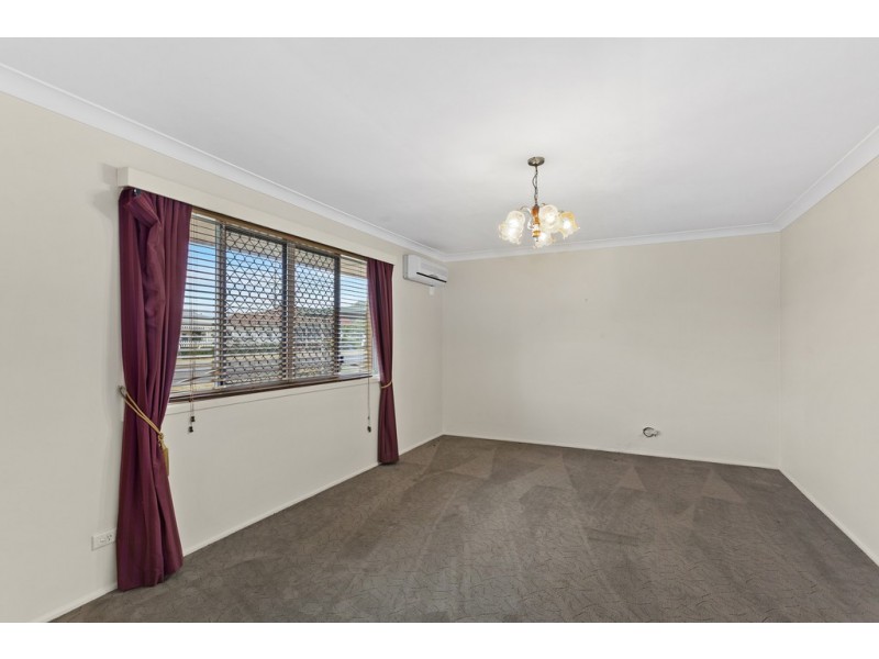 11 Allenby Street, Newtown QLD 4350