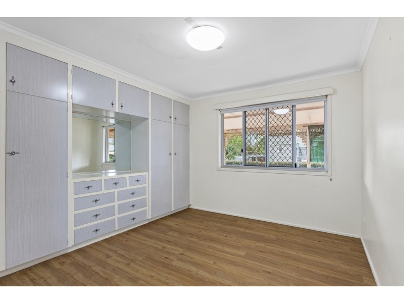 11 Allenby Street, Newtown QLD 4350