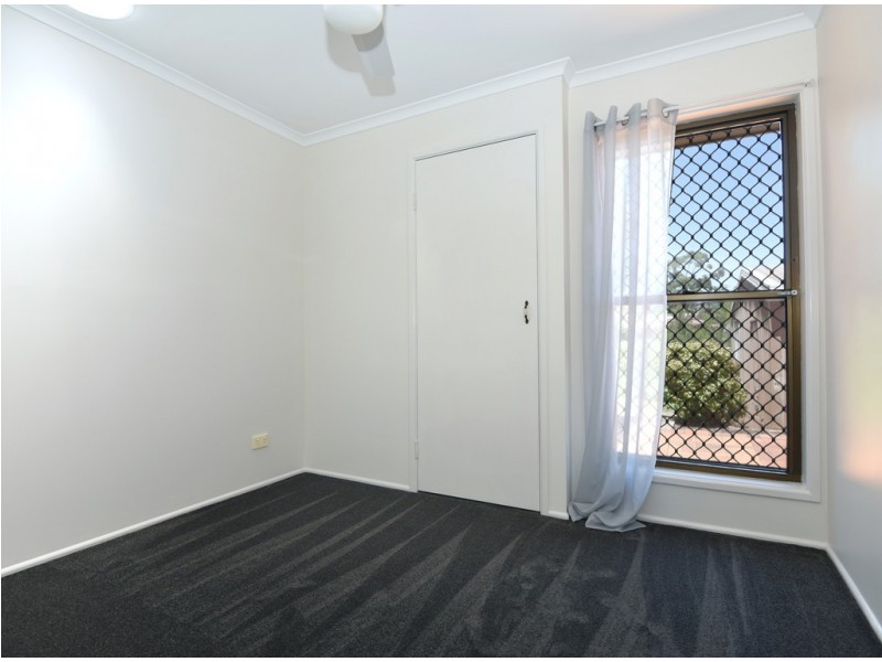 4 Agnes Street, Centenary Heights QLD 4350