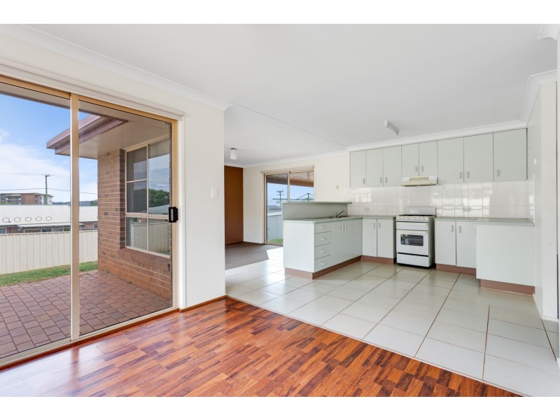 28 Liquidamber Street, Glenvale QLD 4350