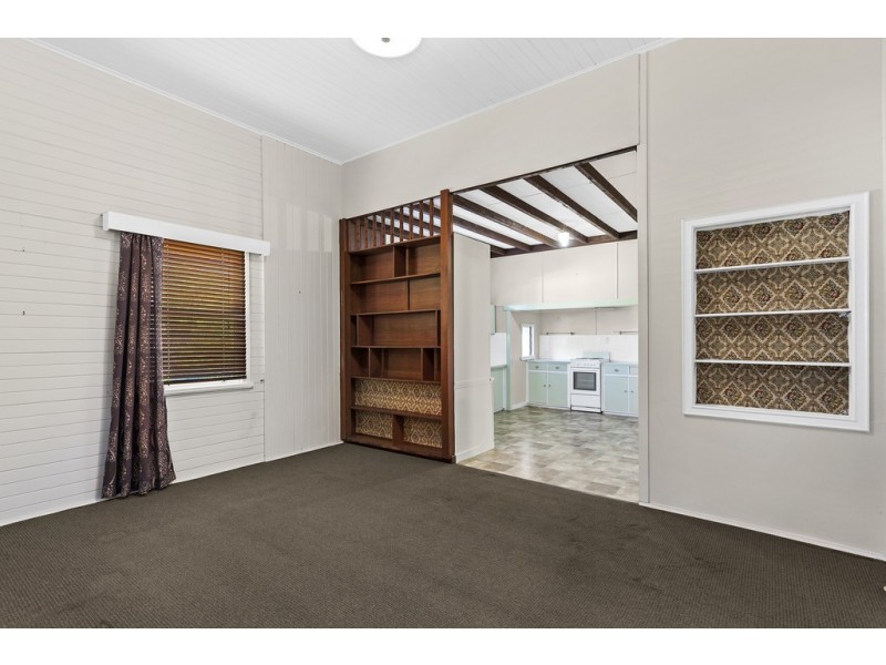 70 Drummond Street, Rangeville QLD 4350