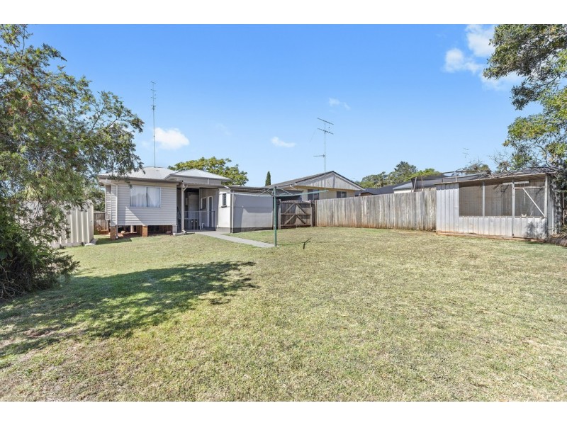 70 Drummond Street, Rangeville QLD 4350