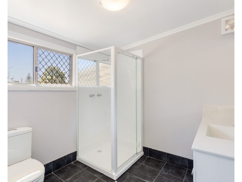 409 Tor Street, Newtown QLD 4350