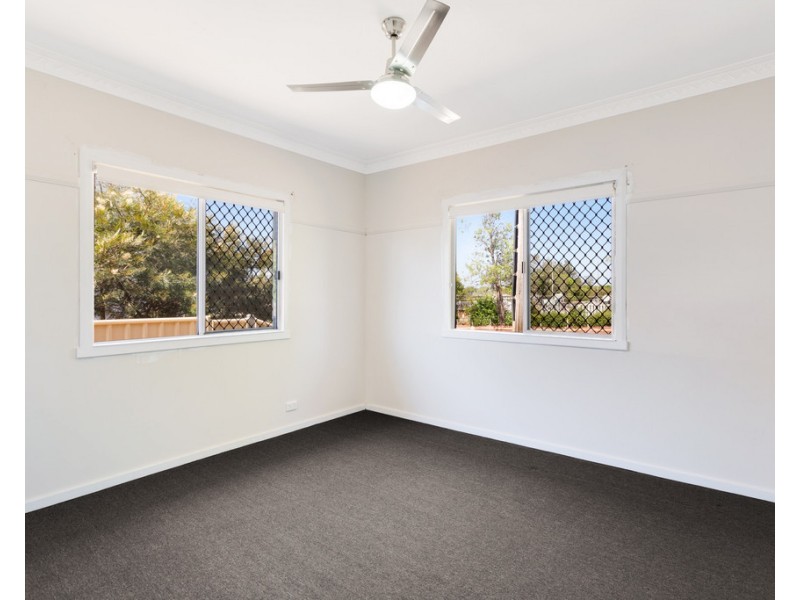 409 Tor Street, Newtown QLD 4350