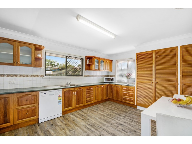 368 North Street, Wilsonton QLD 4350