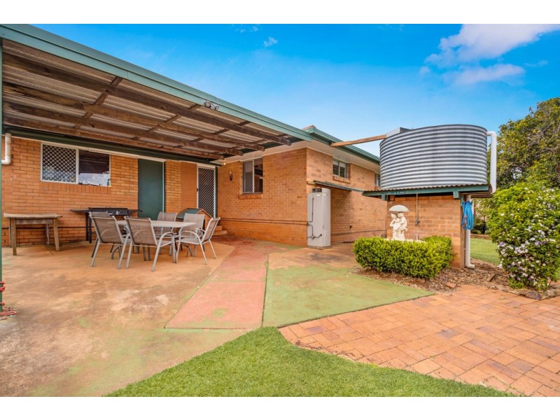 368 North Street, Wilsonton QLD 4350