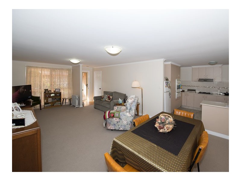 Villa 9 Glenfield Court, Middle Ridge QLD 4350