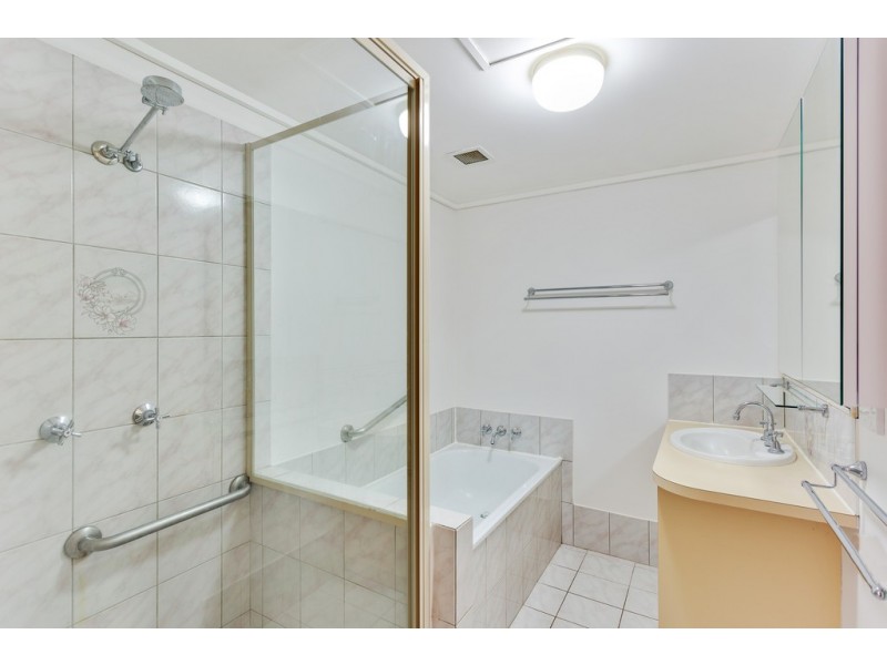 4/5 Clifford Street, Toowoomba City QLD 4350