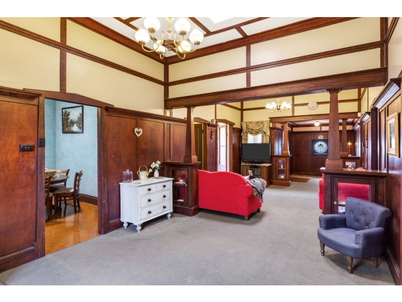 6 Cathro Street, Rockville QLD 4350