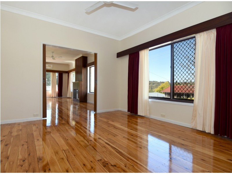 19 Fletcher Street, East Toowoomba QLD 4350