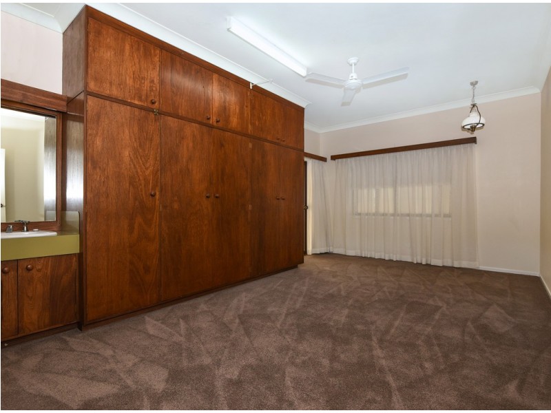 19 Fletcher Street, East Toowoomba QLD 4350