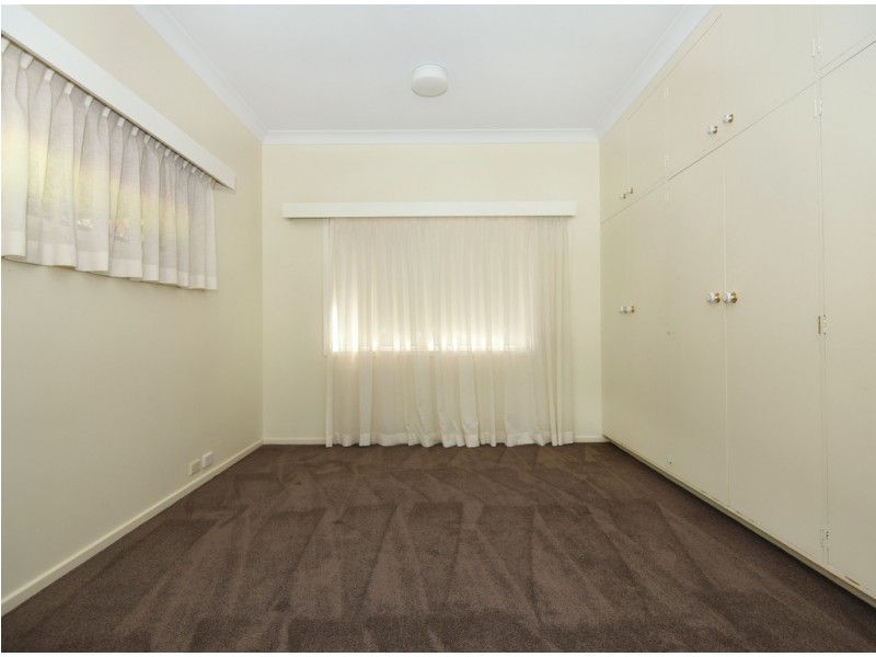 19 Fletcher Street, East Toowoomba QLD 4350