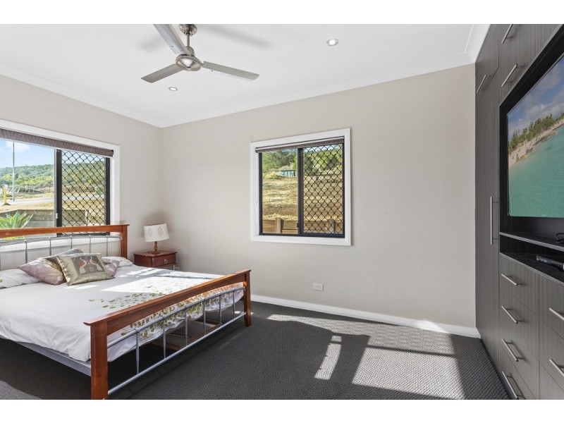 20 Calcutt Road, Gowrie Junction QLD 4352