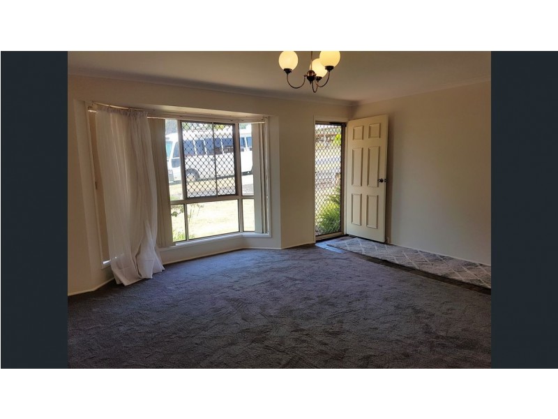 28 Horrocks Crescent, Kearneys Spring QLD 4350