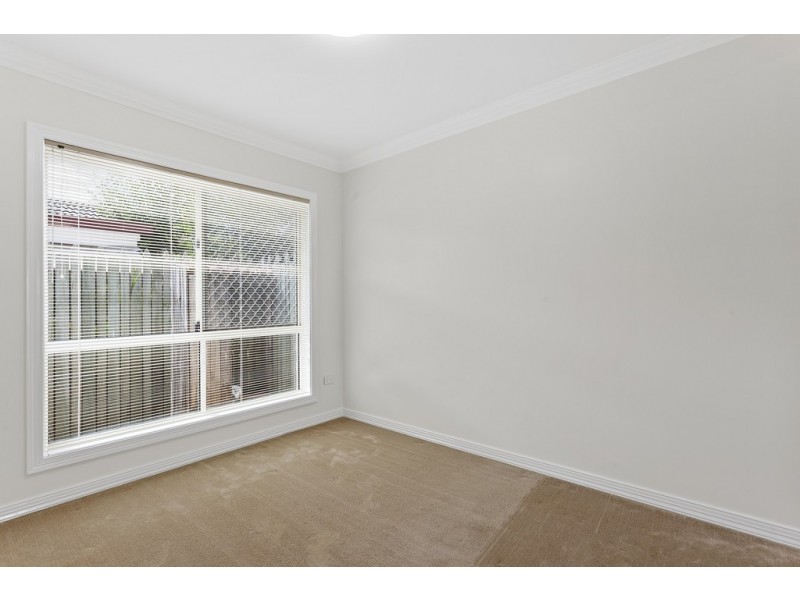 Unit 5/4 Mannuem Court, Rangeville QLD 4350