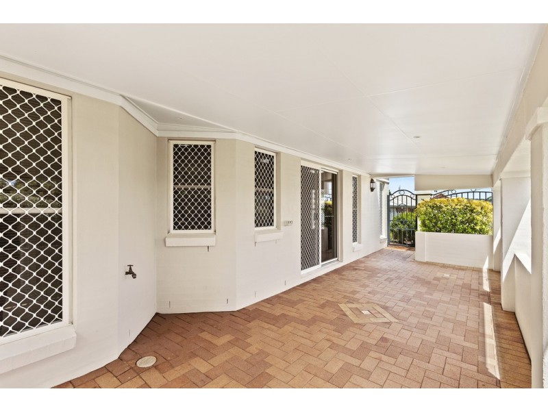 Unit 5/4 Mannuem Court, Rangeville QLD 4350