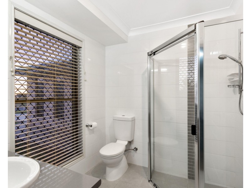 13A Jacaranda Court, Westbrook QLD 4350