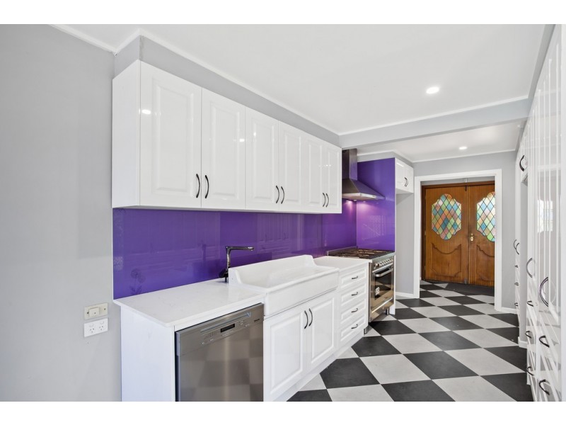 33 Wellcamp Street, Newtown QLD 4350