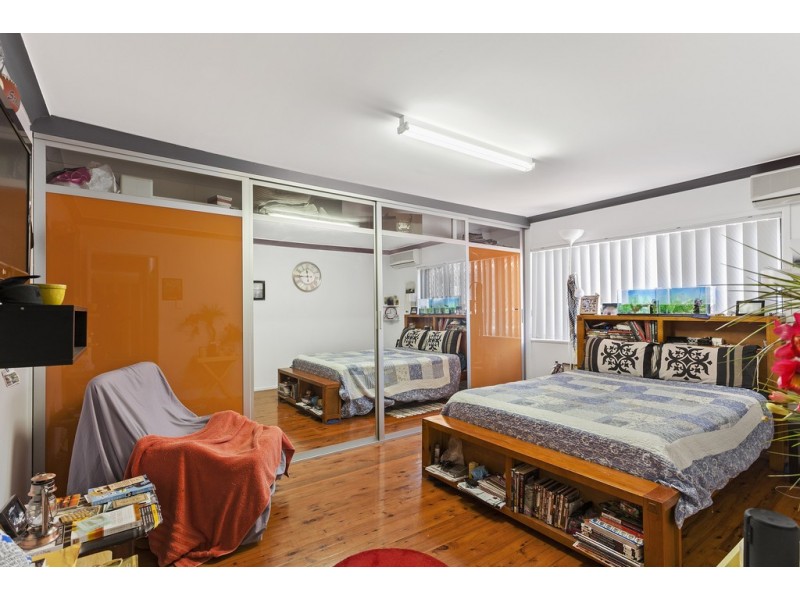 64 Holberton Street, Rockville QLD 4350