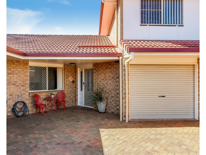 Villa 29 Glenfield Court, Middle Ridge QLD 4350