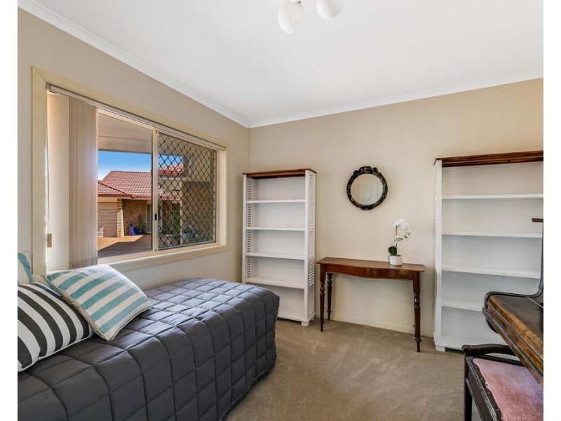 Villa 29 Glenfield Court, Middle Ridge QLD 4350