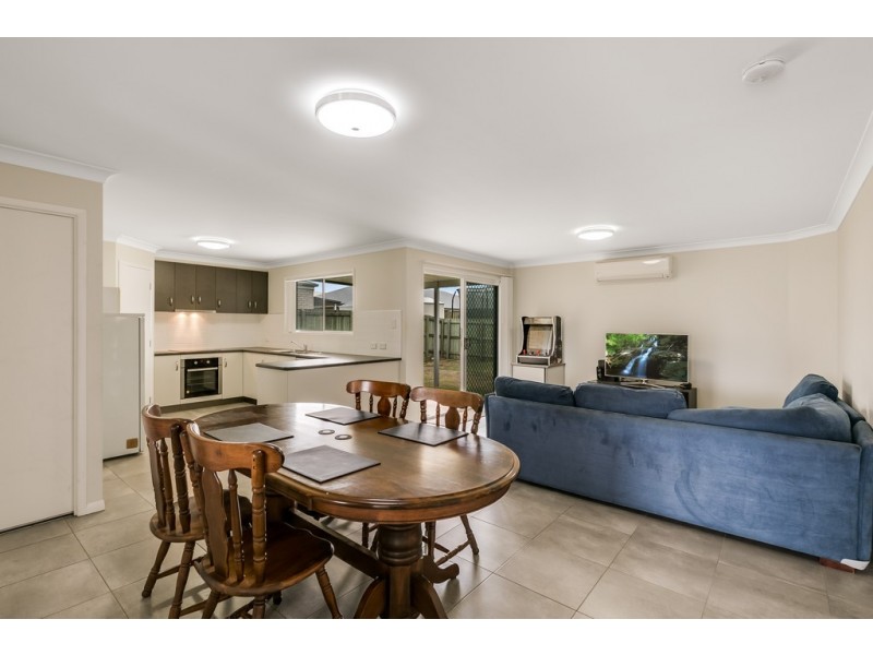 9 Whitefield Street, Glenvale QLD 4350