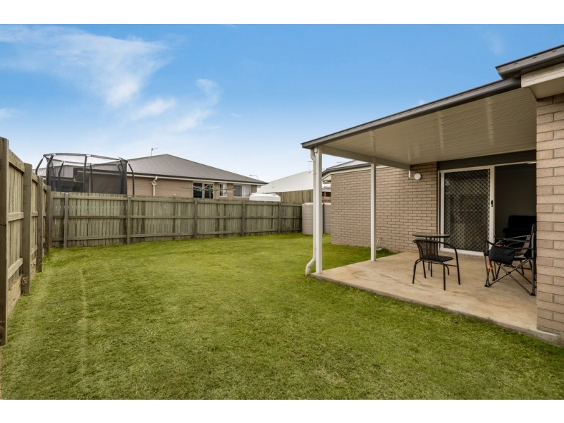 9 Whitefield Street, Glenvale QLD 4350