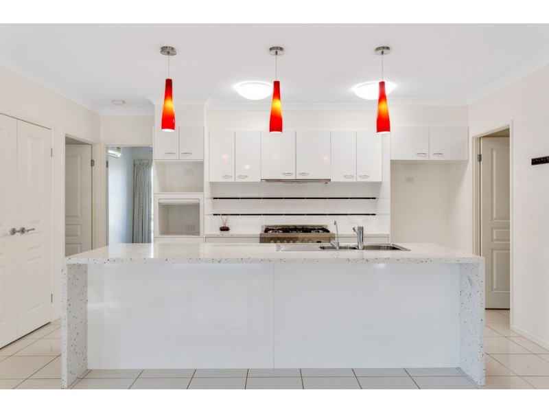 19 McMorrow Street, Kearneys Spring QLD 4350