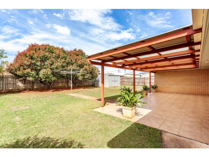 10 Caldwell Street, Wilsonton QLD 4350
