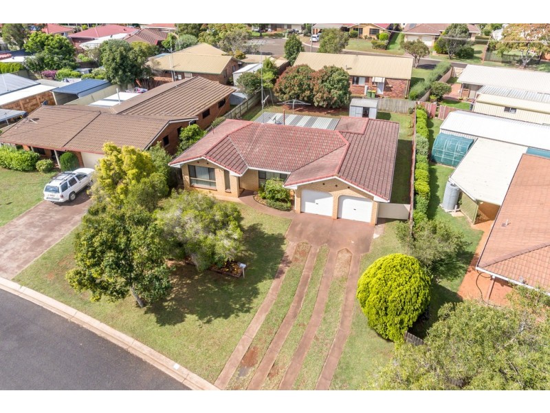 10 Caldwell Street, Wilsonton QLD 4350