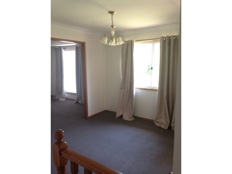 4 Bottlebrush Court, Glenvale QLD 4350