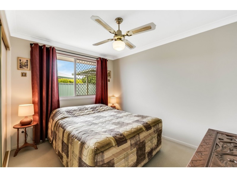 18 Catalina Drive, Wilsonton QLD 4350