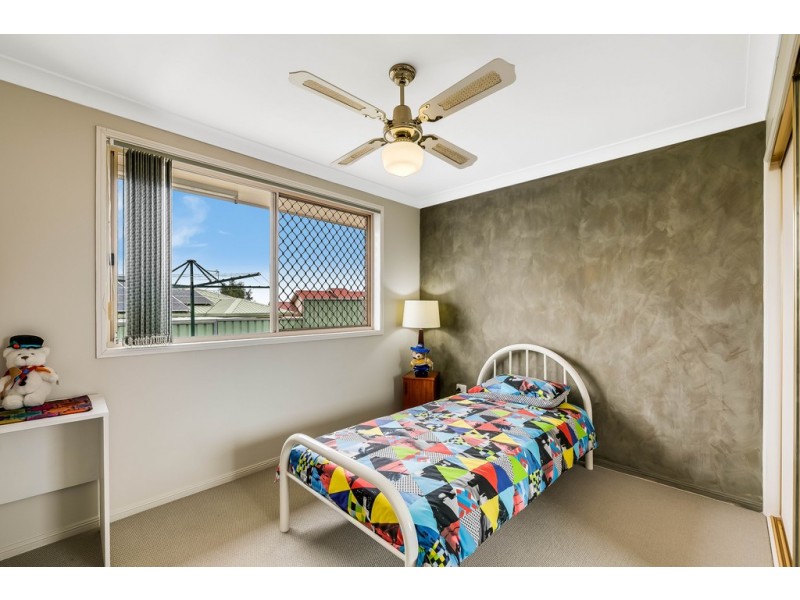 18 Catalina Drive, Wilsonton QLD 4350