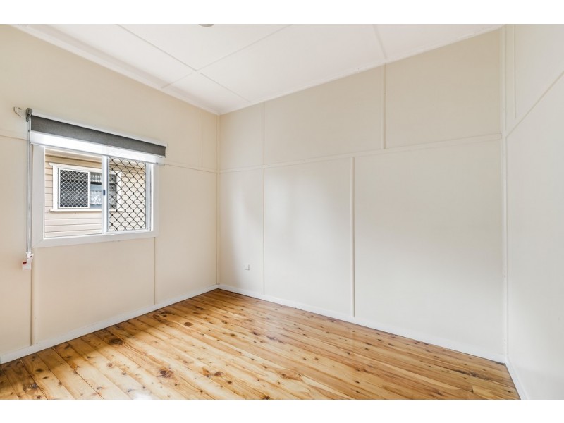 35 Buckland Street, Harristown QLD 4350