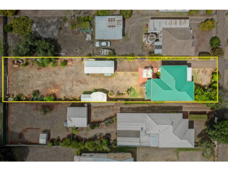 35 Buckland Street, Harristown QLD 4350